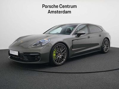 Porsche Panamera 4S