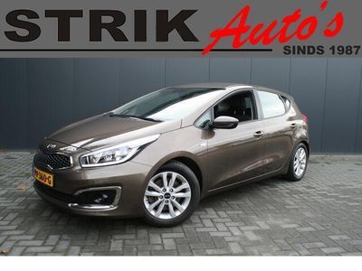 tweedehands Kia Ceed / cee'd 1.0 T-GDi ComfortPlusLine Navigator TREKHAAK - 1e