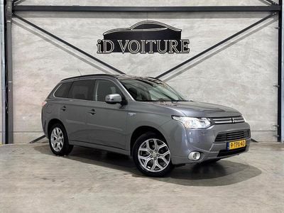 Grijs Occasion 2014 Mitsubishi Outlander P-HEV Instyle SUV | € 9.495 (Goede deal)