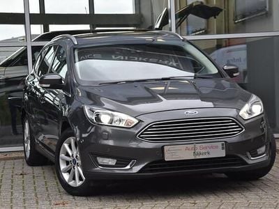 Grijs Gebruikt 2015 Ford Focus Titanium Stationwagen | € 6.999 (Eerlijke prijs)