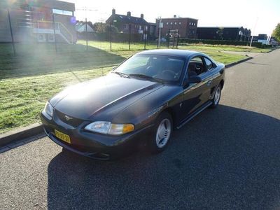 Groen, metallic lak Gebruikt 1996 Ford Mustang Coupé | € 4.995