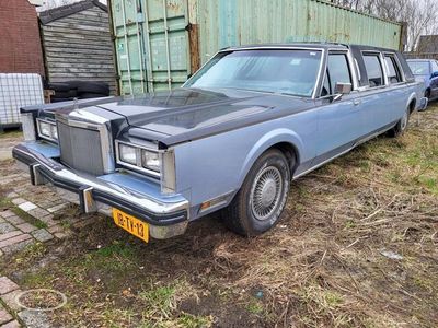 tweedehands Lincoln Town Car O'gara coach works - ONLINE AUCTION