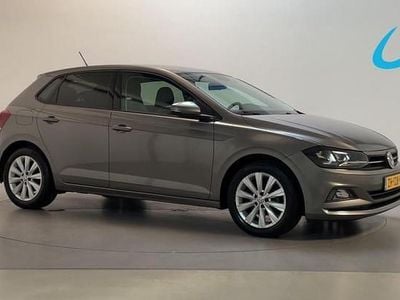 Grijs Occasion 2019 VW Polo Highline Hatchback | € 16.450 (Eerlijke prijs)
