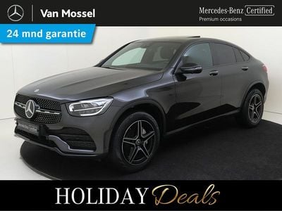 Grijs Gebruikt 2023 Mercedes GLC300 Business Coupé | € 56.945 (Goede deal)