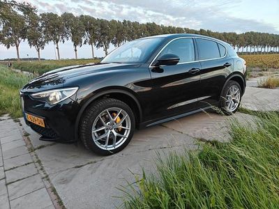 Gebruikt 2017 Alfa Romeo Stelvio SUV | € 27.995 (Eerlijke prijs)