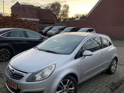 tweedehands Opel Corsa 1.4 16V Sport