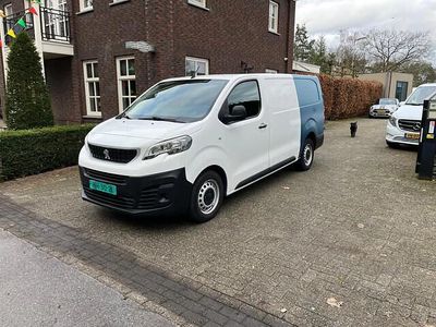 Wit Occasion 2017 Peugeot Expert Premium Van | € 7.750