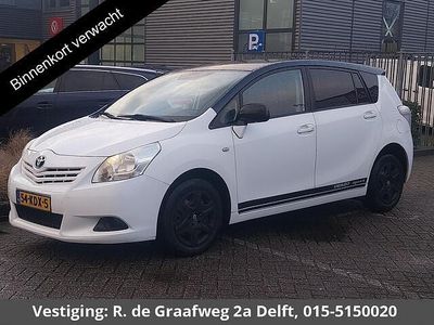Wit Occasion 2009 Toyota Verso Sport MPV | € 7.400 (Duur)