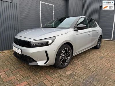 Grijs Gebruikt 2024 Opel Corsa Edition Hatchback | € 17.950 (Goede deal)