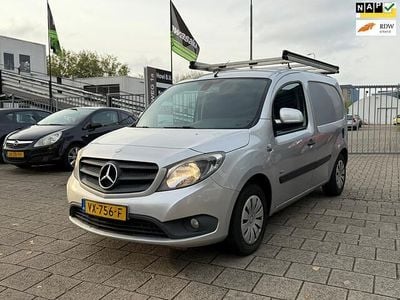 Mercedes Citan 109