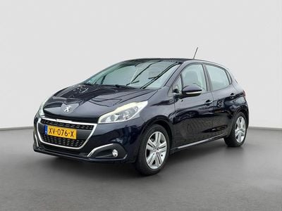 Blauw Occasion 2019 Peugeot 208 Signature Sky Hatchback | € 9.895 (Eerlijke prijs)