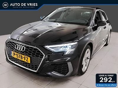 Zwart (metallic) Occasion 2022 Audi A3 Sportback S-Line Hatchback | € 21.850 (Goede deal)