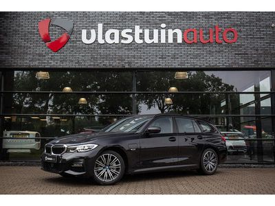 Occasion BMW 330 Executive 293 PK (215 kW) 2022 Zwart Stationwagen