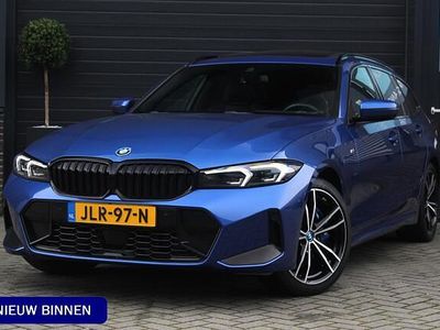 Blauw Occasion 2023 BMW 330 M Sport Stationwagen | € 41.495 (Eerlijke prijs)