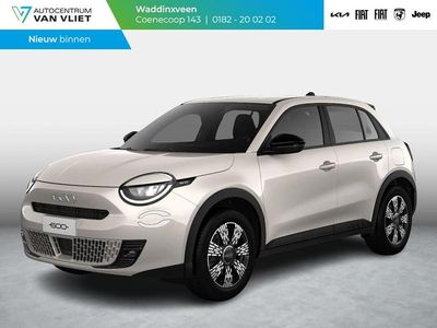 Beige Nieuw 2026 Fiat 600 Icon SUV | € 33.867 (Duur)