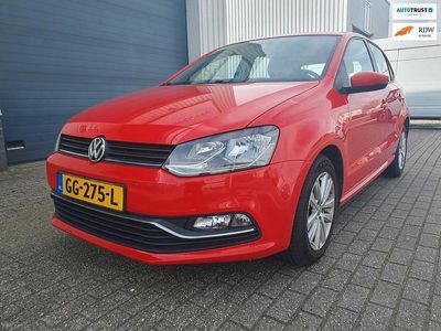 Rood Occasion 2014 VW Polo Highline Hatchback | € 6.749 (Eerlijke prijs)