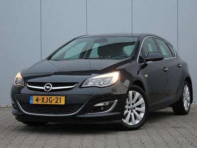 Grijs Occasion 2012 Opel Astra Sport Hatchback | € 6.499 (Eerlijke prijs)
