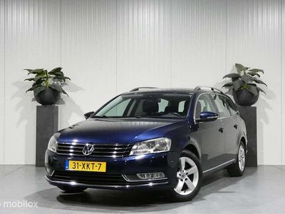 Blauw Occasion 2012 VW Passat Highline Stationwagen | € 6.750 (Eerlijke prijs)