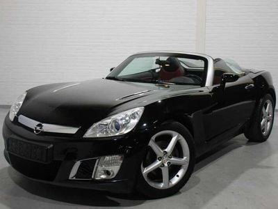 Zwart, metallic lak Gebruikt 2009 Opel GT Cabriolet | € 14.450