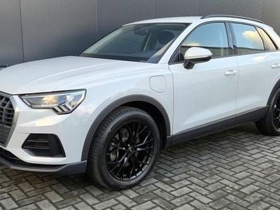 Suv Occasion 2022 Audi Q3 SUV | € 30.950 (Super prijs)