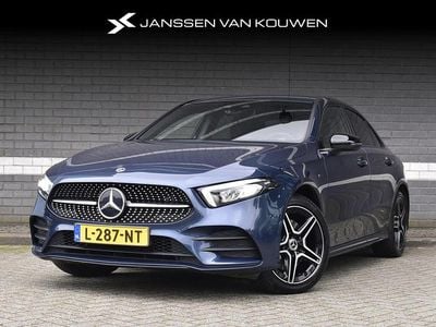 Blauw Gebruikt 2021 Mercedes A250 Business Sedan | € 27.885 (Eerlijke prijs)