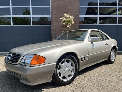 Zilver Occasion 1995 Mercedes 320 Cabriolet | € 32.450