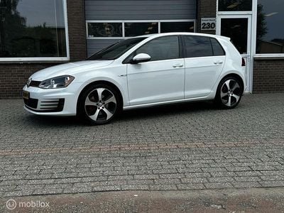 VW Golf VII