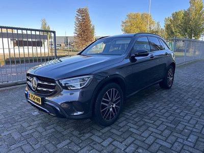 Mercedes GLC300e