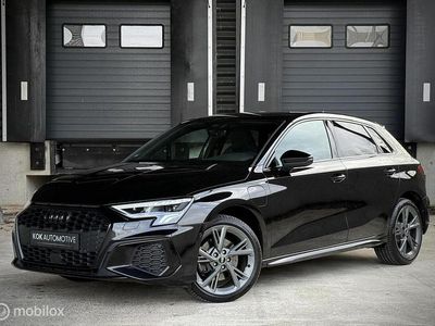 Zwart Gebruikt 2021 Audi A3 Sportback e-tron Hatchback | € 25.995 (Iets duurder)