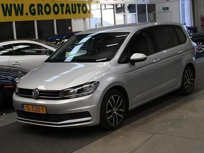 Occasion VW Touran 112 PK (82 kW) 2016 Grijs MPV