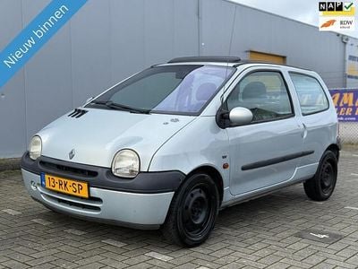 Occasion Renault Twingo 75 PK (55 kW) 2005 Grijs Hatchback