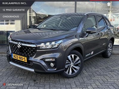 Grijs Occasion 2025 Suzuki SX4 S-Cross Style SUV | € 39.000