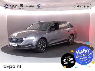 Grijs Gebruikt 2024 Skoda Octavia Business Line Stationwagen | € 32.749 (Iets duurder)