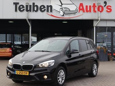 BMW 216