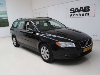 Zwart, metallic lak Gebruikt 2009 Volvo V70 Kinetic Stationwagen | € 7.995 (Iets duurder)