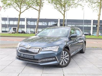 tweedehands Skoda Octavia Combi 1.4 TSI iV PHEV | Stoelverwarming | Adaptive | Carplay | Navigatie | DAB | LED