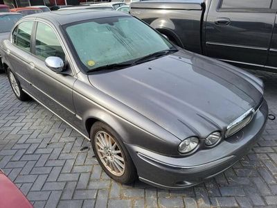 Jaguar X-type