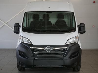 Wit Occasion 2024 Opel Movano Van | € 25.900 (Goede deal)