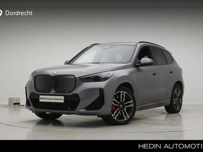 Grijs (mat) Occasion 2024 BMW iX1 M Sport SUV | € 47.895 (Duur)
