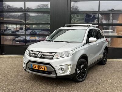 Grijs Occasion 2016 Suzuki Vitara Exclusive SUV | € 13.999 (Eerlijke prijs)