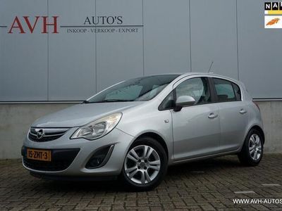 Grijs, metallic lak Occasion 2011 Opel Corsa Cosmo Hatchback | € 4.750 (Duur)