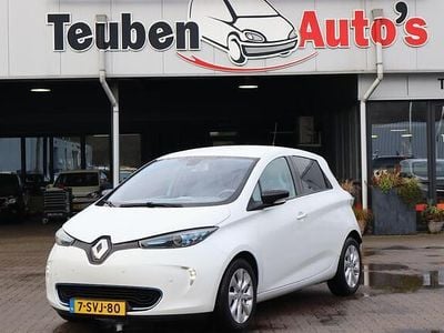 Wit Gebruikt 2013 Renault Zoe Zen Hatchback | € 3.985 (Super prijs)
