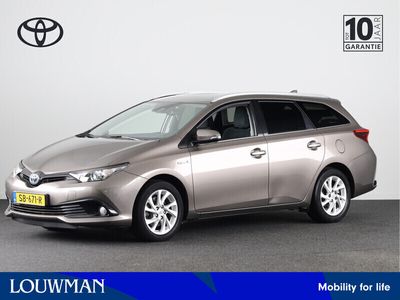 Toyota Auris Hybrid