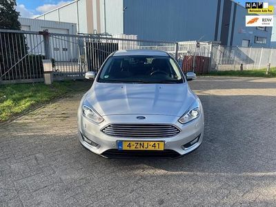 Grijs Occasion 2015 Ford Focus Titanium Stationwagen | € 5.400 (Duur)