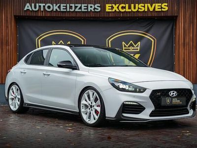 Wit Gebruikt 2019 Hyundai i30 Hatchback | € 23.900 (Eerlijke prijs)