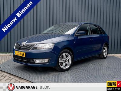 Blauw Gebruikt 2015 Skoda Rapid Business Line Hatchback | € 11.445 (Iets duurder)