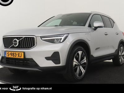 tweedehands Volvo XC40 T4 Recharge Core Bright Climate & Park Assist Line, 19"