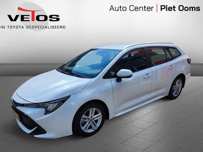 Wit Gebruikt 2022 Toyota Corolla Active Stationwagen | € 22.950 (Eerlijke prijs)