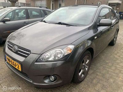 tweedehands Kia Ceed Ceed /1.4 CVVT X-ecutive