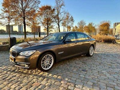 BMW 740L